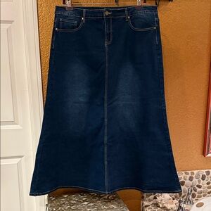 Inherit Dark Blue Denim Skirt NWT